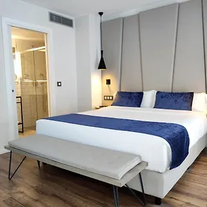 https://taverna-de-la-sal-boutique-hotel.topcostabravahotels.com
